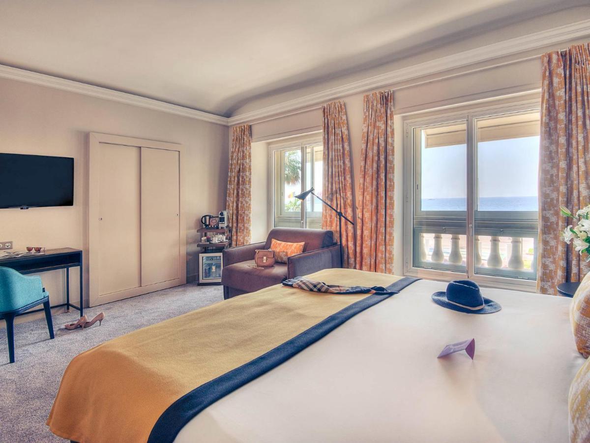 Hotell Mercure Marche Aux Fleurs 4*